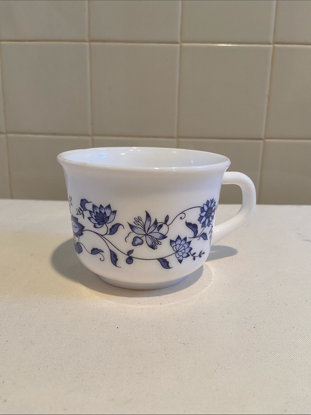 🩷 Arcopal France Coffee / Tea Cup Blue Pattern Milk Glass